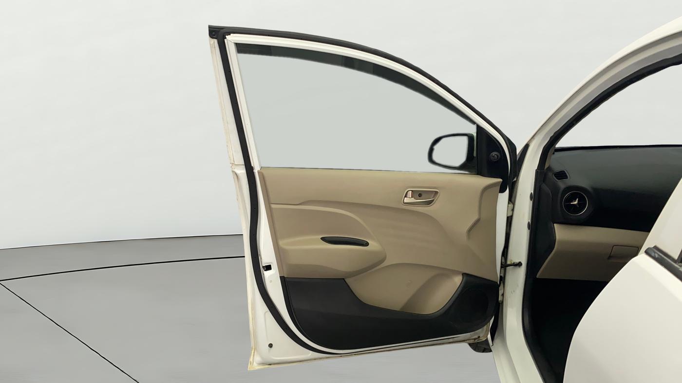 2019 Hyundai NEW SANTRO MAGNA AMT, Petrol, Automatic, 62,084 km, LHS Front Door