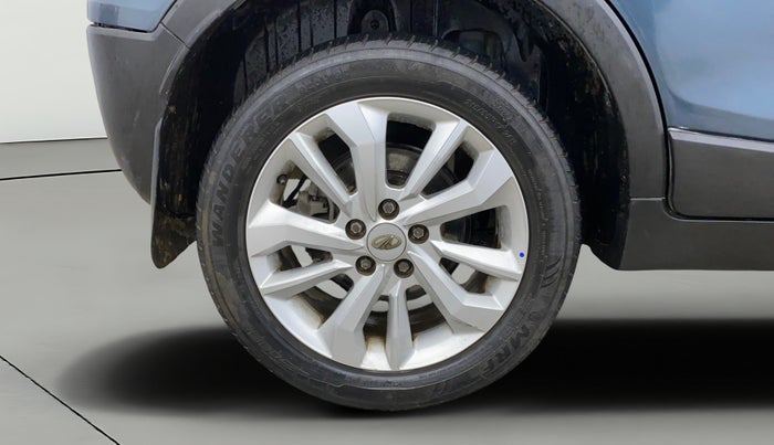 2021 Mahindra XUV300 W8 1.2 PETROL, Petrol, Manual, 52,390 km, Right Rear Wheel