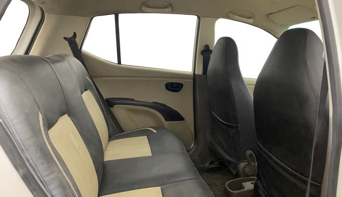 2014 Hyundai i10 MAGNA 1.1, Petrol, Manual, 57,839 km, Right Side Rear Door Cabin
