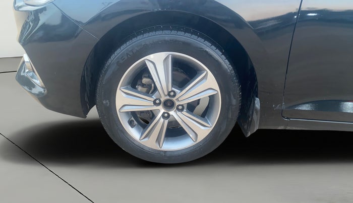 2019 Hyundai Verna 1.6 VTVT SX O, Petrol, Manual, 98,190 km, Left Front Wheel