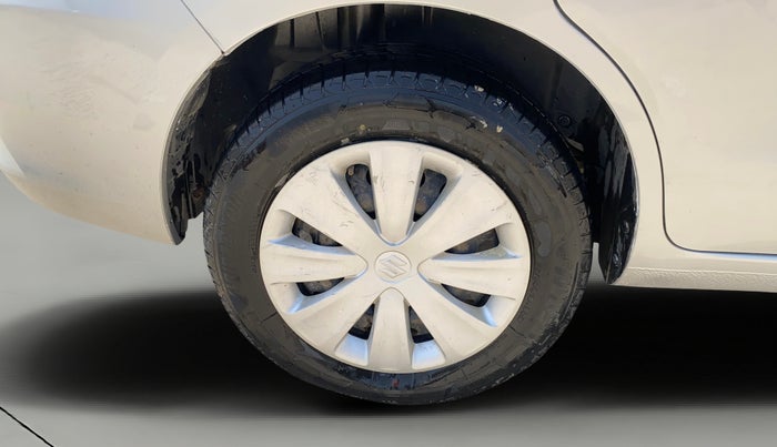 2017 Maruti Ertiga VDI SHVS, Diesel, Manual, 1,34,066 km, Right Rear Wheel