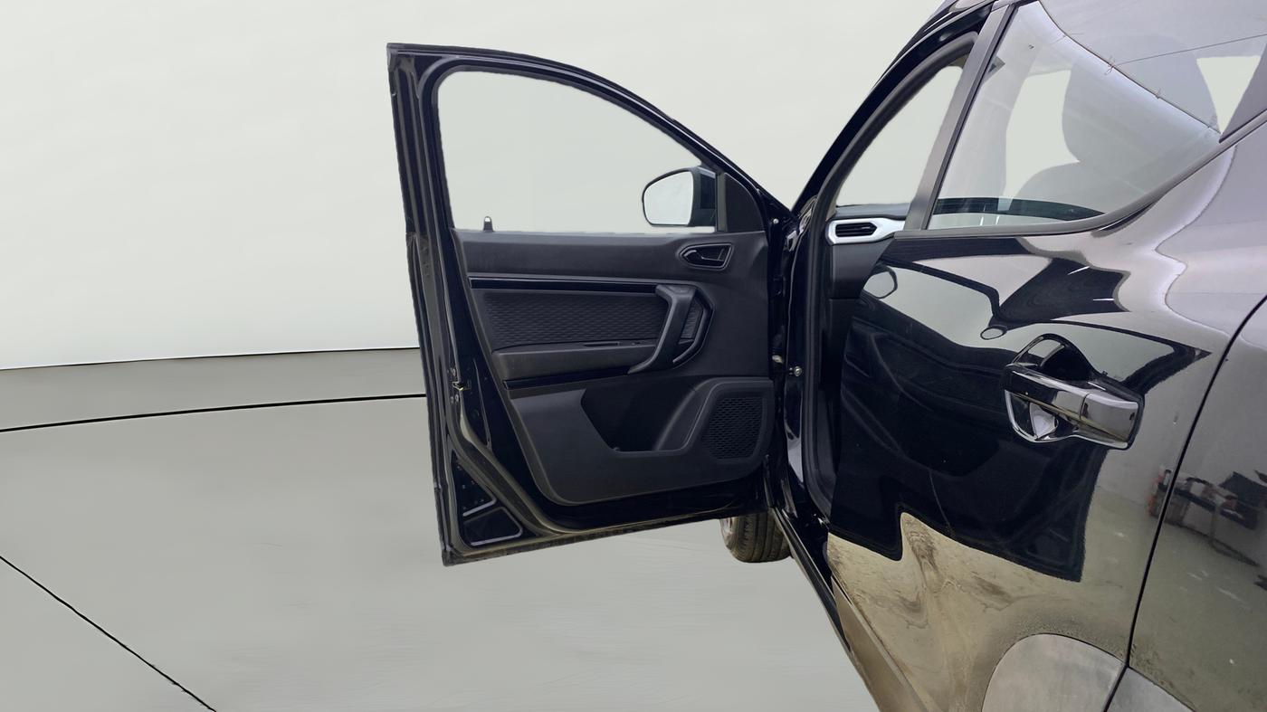 2025 Renault Kiger RXT (O) AMT, Petrol, Automatic, 8,223 km, LHS Front Door