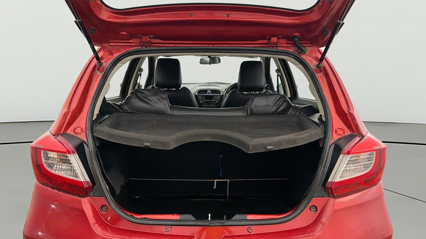 2018 Tata Tiago XZ PETROL, Petrol, Manual, 46,736 km, Boot Open Zoomed View