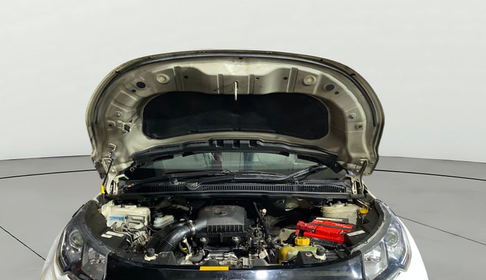 2022 Tata NEXON XM PETROL, Petrol, Manual, 66,589 km, Open Bonet