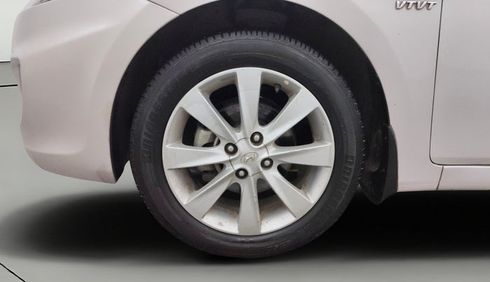 2013 Hyundai Verna FLUIDIC 1.6 VTVT SX, Petrol, Manual, 50,683 km, Left Front Wheel