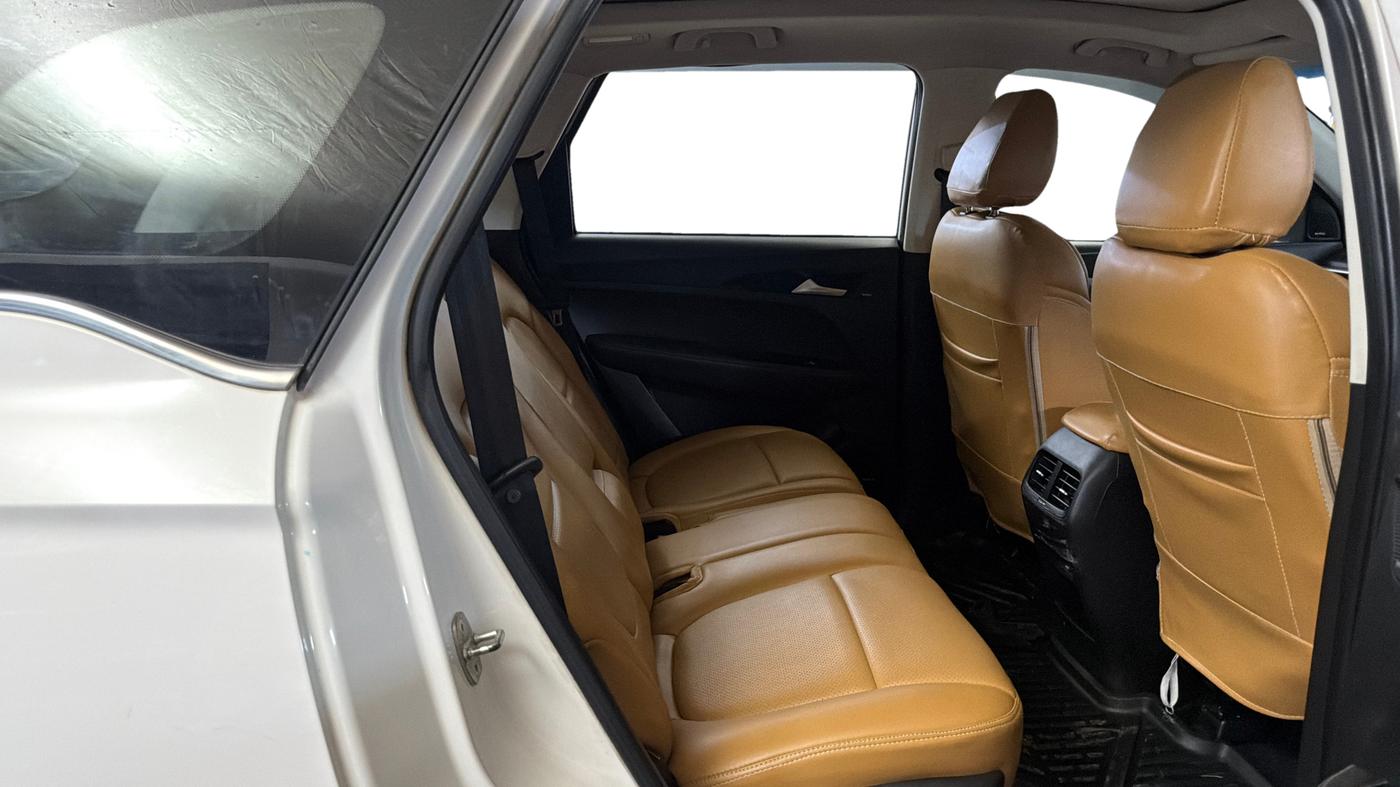 2019 MG HECTOR SHARP 1.5 DCT PETROL, Petrol, Automatic, 83,588 km, Right Side Rear Door Cabin