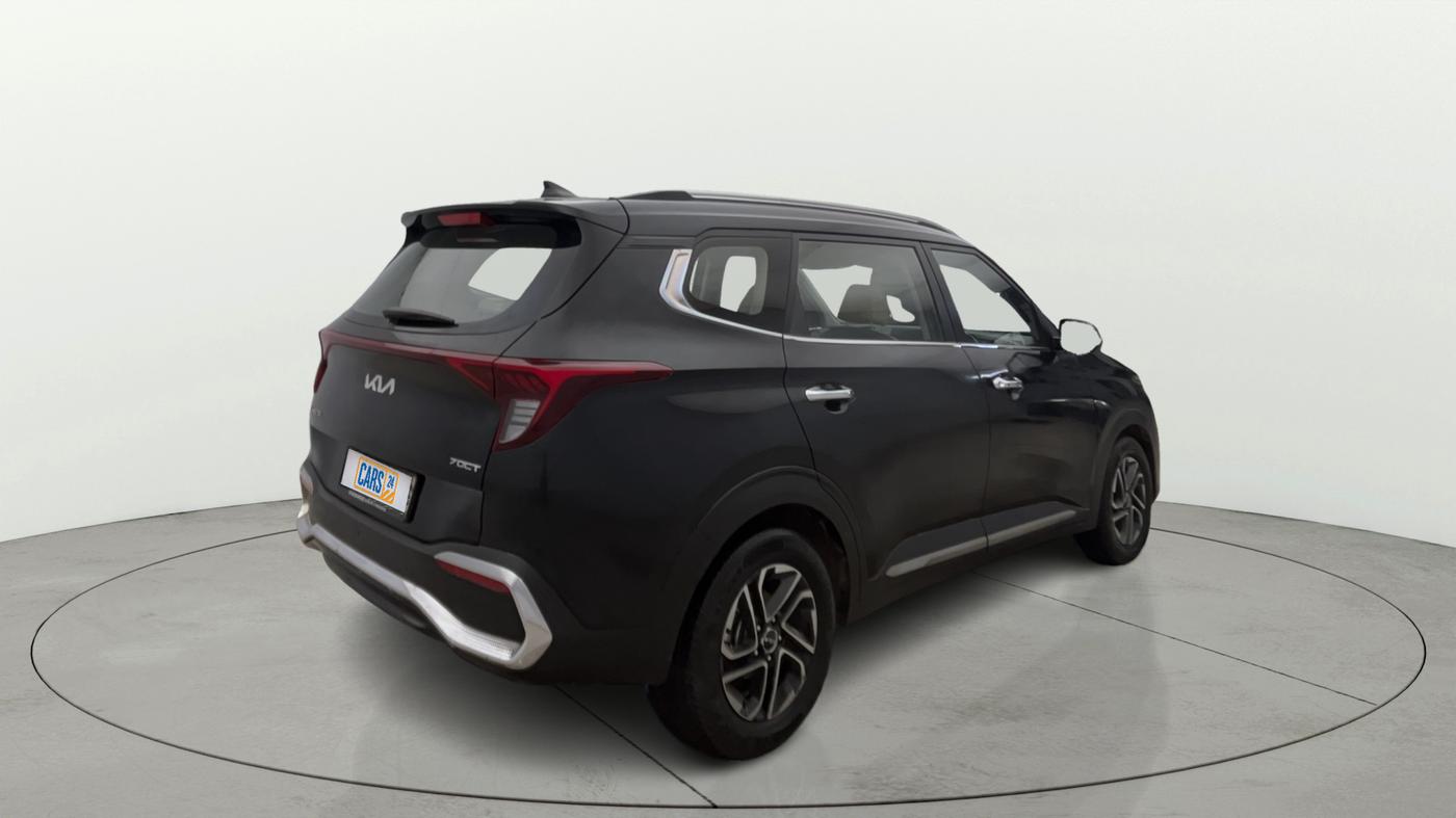2022 KIA CARENS LUXURY PLUS 1.4 PETROL DCT 7 STR, Petrol, Automatic, 63,105 km, Right Back Diagonal