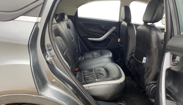2022 Tata NEXON XMA PLUS SUNROOF PETROL, Petrol, Automatic, 47,565 km, Right Side Rear Door Cabin