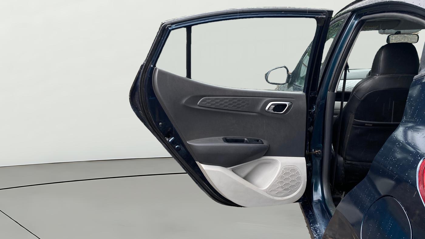 2020 Hyundai GRAND I10 NIOS SPORTZ AMT 1.2 KAPPA VTVT, Petrol, Automatic, 37,821 km, LHS Rear Door