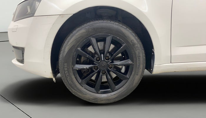 2015 Skoda Octavia ELEGANCE 1.8 TSI AT, Petrol, Automatic, 77,584 km, Left Front Wheel