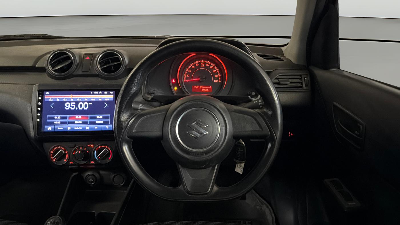 2020 Maruti Swift LXI, Petrol, Manual, 32,975 km, Steering Wheel Close Up