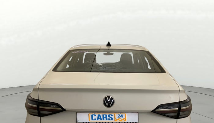 2024 Volkswagen VIRTUS TOPLINE TSI 1.0 AT, Petrol, Automatic, 6,586 km, Rear Windshield
