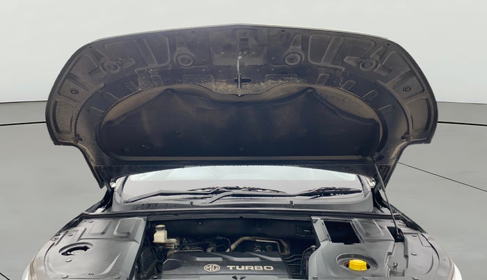 2020 MG HECTOR SHARP HYBRID 1.5 PETROL, Petrol, Manual, 81,698 km, Open Bonet