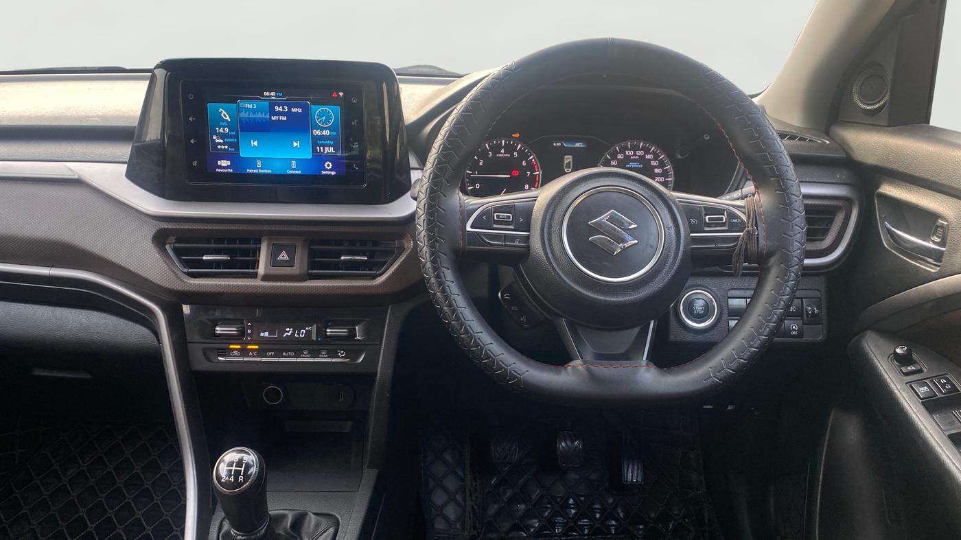 2022 Maruti BREZZA ZXI SMART HYBRID , Petrol, Manual, 1,38,156 km, Steering Wheel Close Up