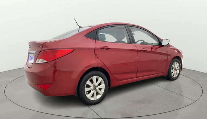 2015 Hyundai Verna FLUIDIC 4S 1.6 VTVT S, Petrol, Manual, 38,304 km, Right Back Diagonal