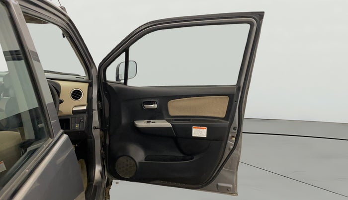 2018 Maruti Wagon R 1.0 LXI CNG, CNG, Manual, 60,466 km, RHS Front Door