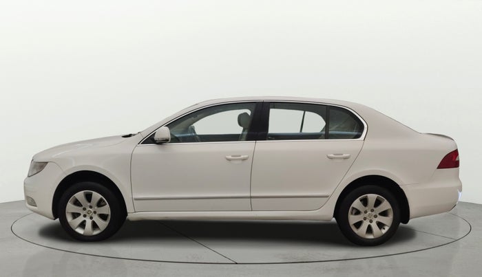2013 Skoda Superb ELEGANCE 2.0 TDI CR AT, Diesel, Automatic, 68,183 km, Left Side