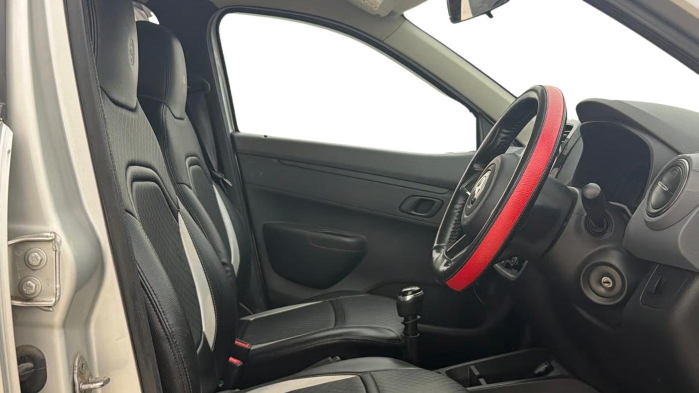 2020 Renault Kwid RXT 1.0 (O), Petrol, Manual, 68,431 km, Right Side Front Door Cabin