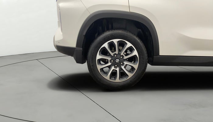2023 Maruti Grand Vitara ALPHA SMART HYBRID, Petrol, Manual, 35,536 km, Right Rear Wheel