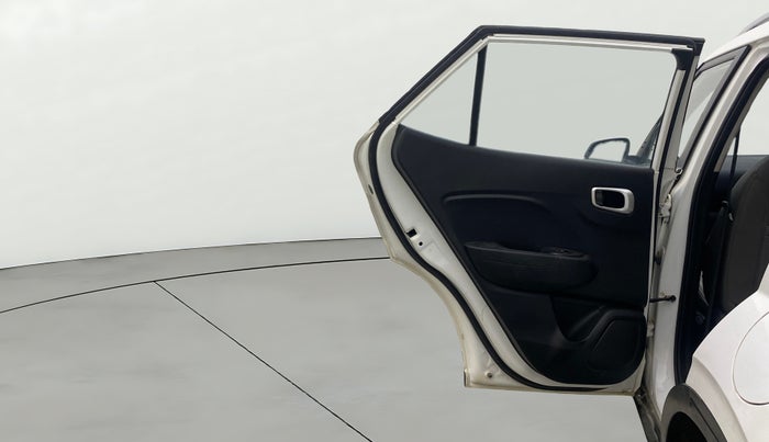 2021 Hyundai VENUE SX PLUS 1.0 TURBO DCT, Petrol, Automatic, 1,06,047 km, LHS Rear Door