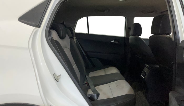 2019 Hyundai Creta SX 1.6 PETROL, Petrol, Manual, 26,385 km, Right Side Rear Door Cabin