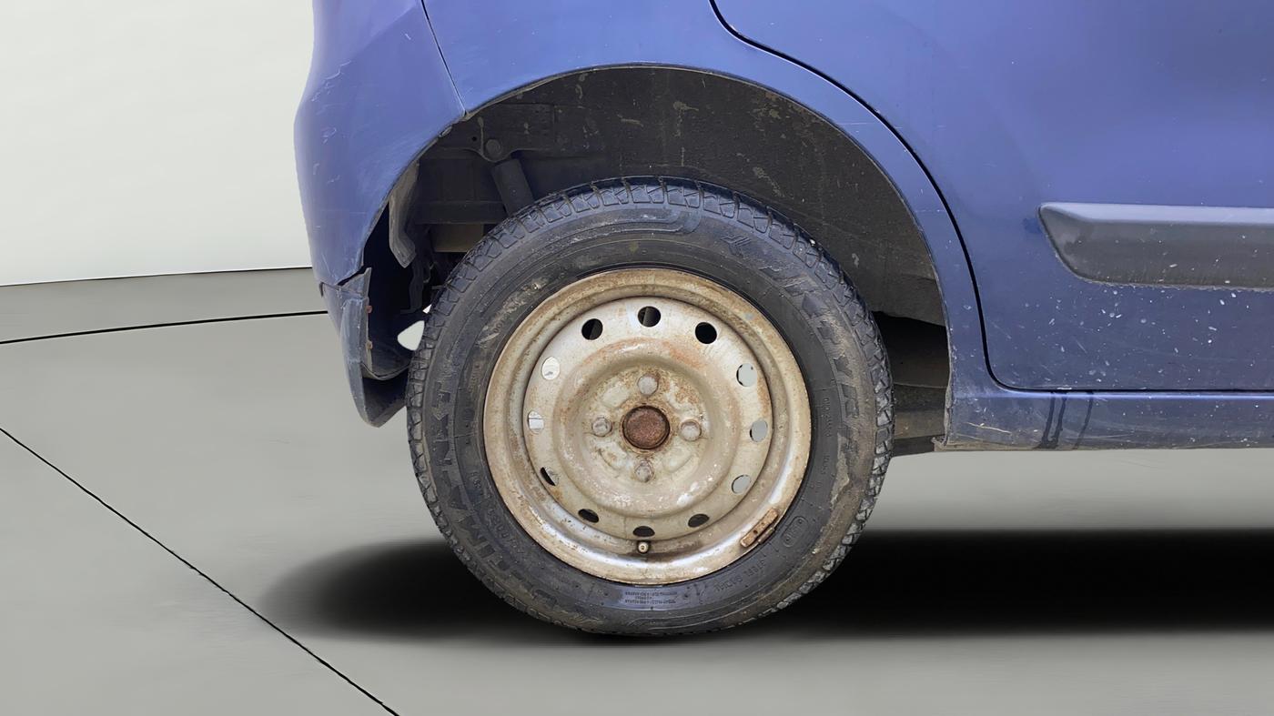 2018 Maruti Wagon R 1.0 LXI CNG, CNG, Manual, 29,874 km, Right Rear Wheel