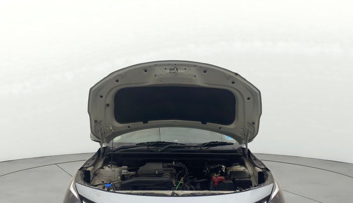 2023 Maruti Baleno ZETA PETROL 1.2, Petrol, Manual, 29,137 km, Open Bonet