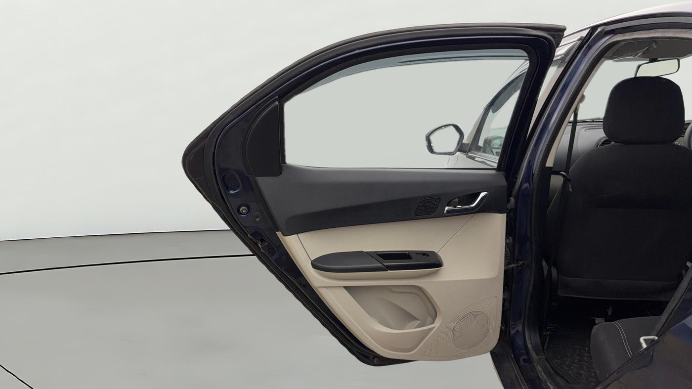 2023 Tata Tiago XZ PLUS CNG, CNG, Manual, 40,685 km, LHS Rear Door