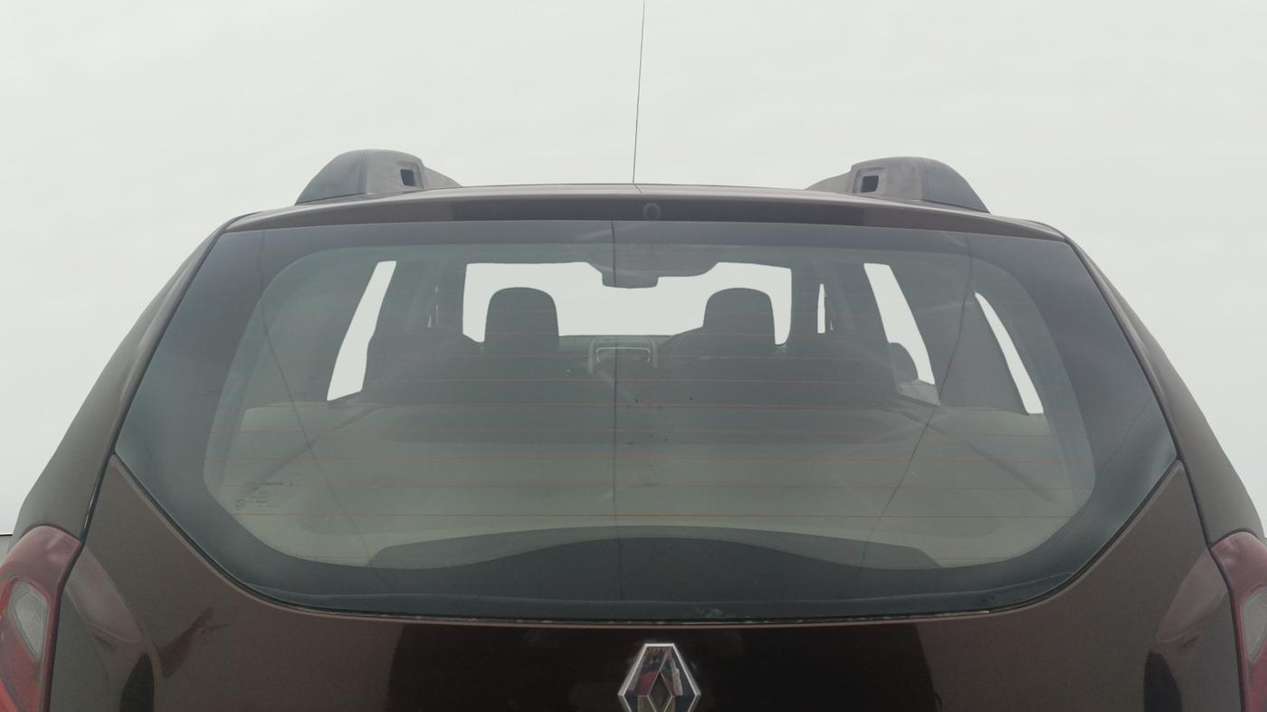 2019 Renault Duster 85 PS RXS MT DIESEL, Diesel, Manual, 1,16,516 km, Rear Windshield