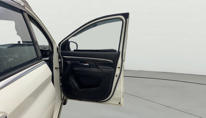 2022 Maruti XL6 ZETA MT, Petrol, Manual, 58,698 km, RHS Front Door