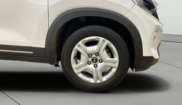 2021 KIA SONET HTX 1.5, Diesel, Manual, 26,770 km, Right Front Wheel