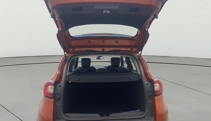 2018 Renault Captur RXL DIESEL, Diesel, Manual, 63,053 km, Boot Open Zoomed View