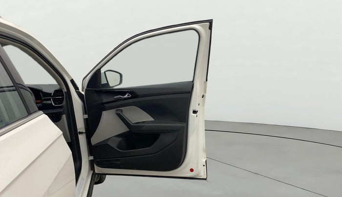 2022 Skoda KUSHAQ STYLE 1.5L TSI DSG, Petrol, Automatic, 27,752 km, RHS Front Door