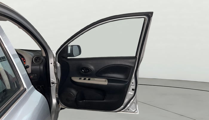 2015 Nissan Micra Active XV, CNG, Manual, 40,083 km, RHS Front Door