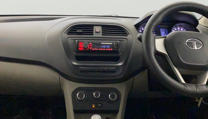 2017 Tata Tiago XE PETROL, Petrol, Manual, 99,366 km, Air Conditioner