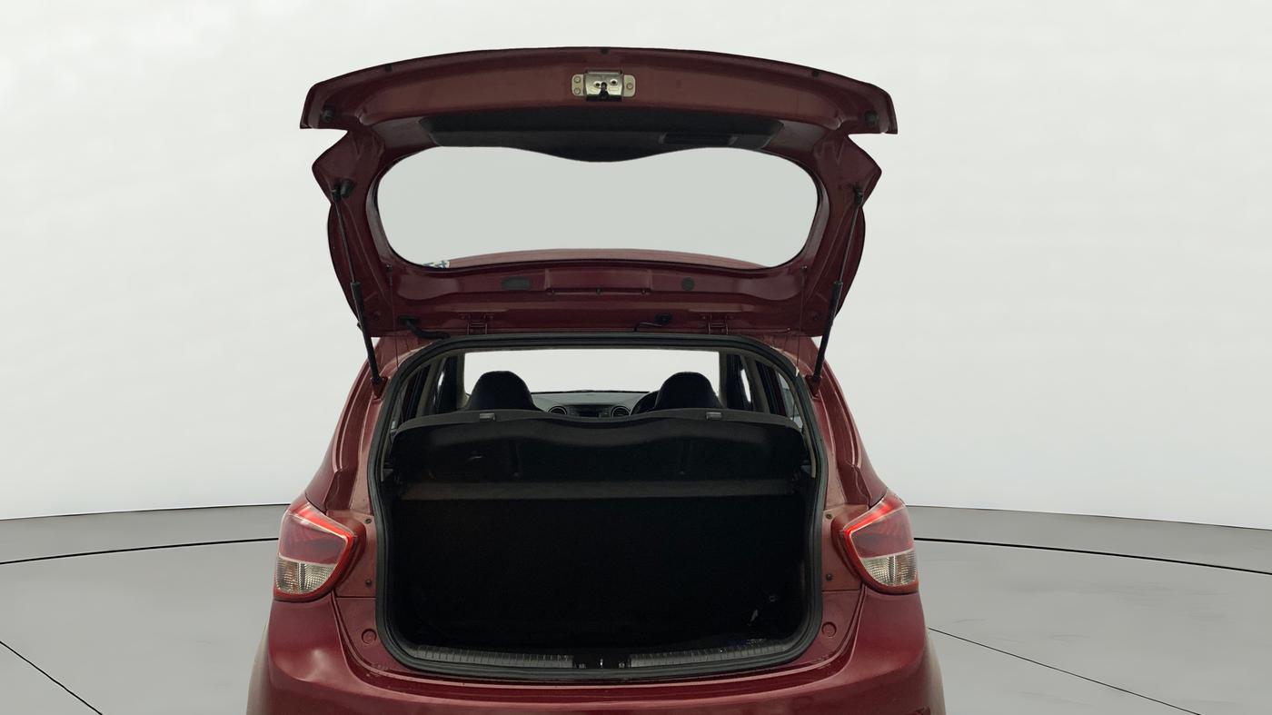2016 Hyundai Grand i10 ASTA (O) 1.2 KAPPA VTVT, Petrol, Manual, 67,481 km, Boot Door Open
