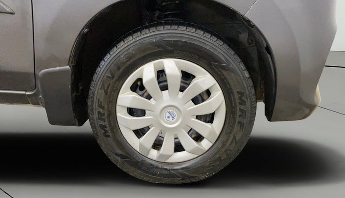 2019 Maruti Alto 800 LXI, Petrol, Manual, 53,227 km, Right Front Wheel