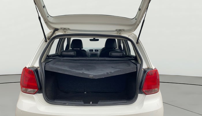 2018 Volkswagen Polo HIGHLINE PLUS 1.0 16 ALLOY, Petrol, Manual, 73,237 km, Boot Open Zoomed View