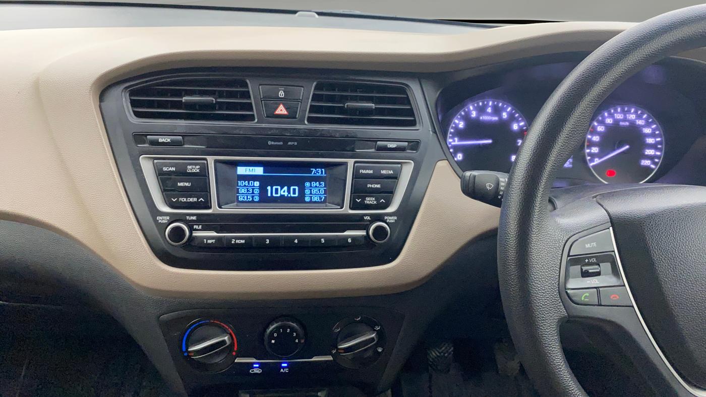 2017 Hyundai Elite i20 MAGNA 1.2, Petrol, Manual, 69,241 km, Air Conditioner