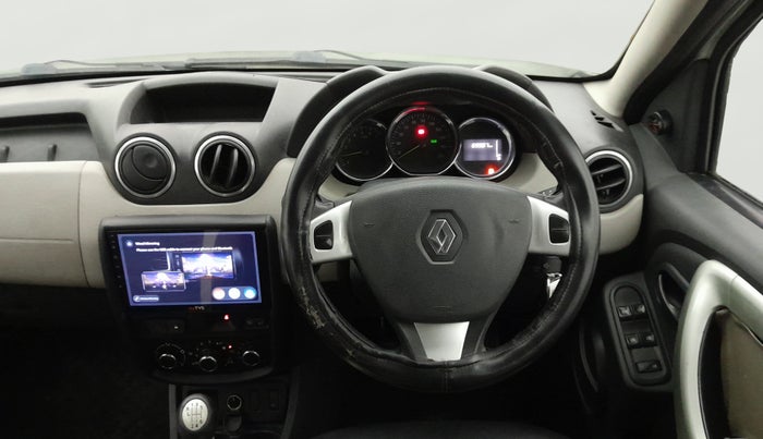 2015 Renault Duster 110 PS RXZ DIESEL, Diesel, Manual, 69,895 km, Steering Wheel Close Up