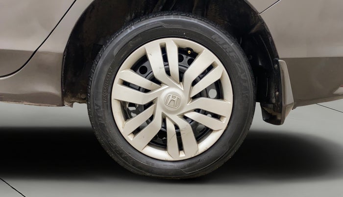 2015 Honda City 1.5L I-VTEC SV, Petrol, Manual, 1,07,468 km, Left Rear Wheel