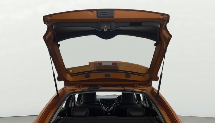 2016 Maruti Baleno DELTA PETROL 1.2, Petrol, Manual, 72,140 km, Boot Door Open