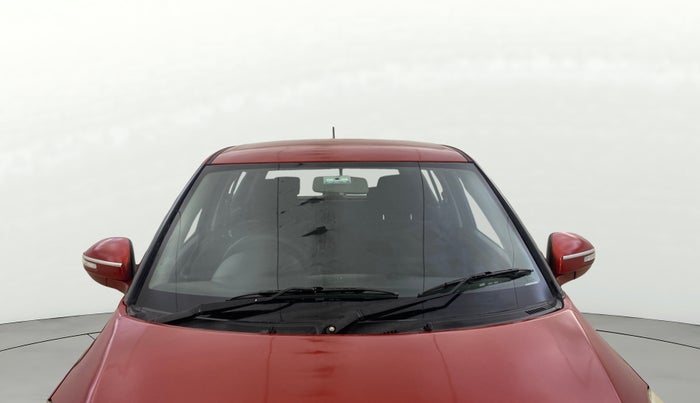 2014 Maruti Swift VXI, Petrol, Manual, 61,813 km, Front Windshield