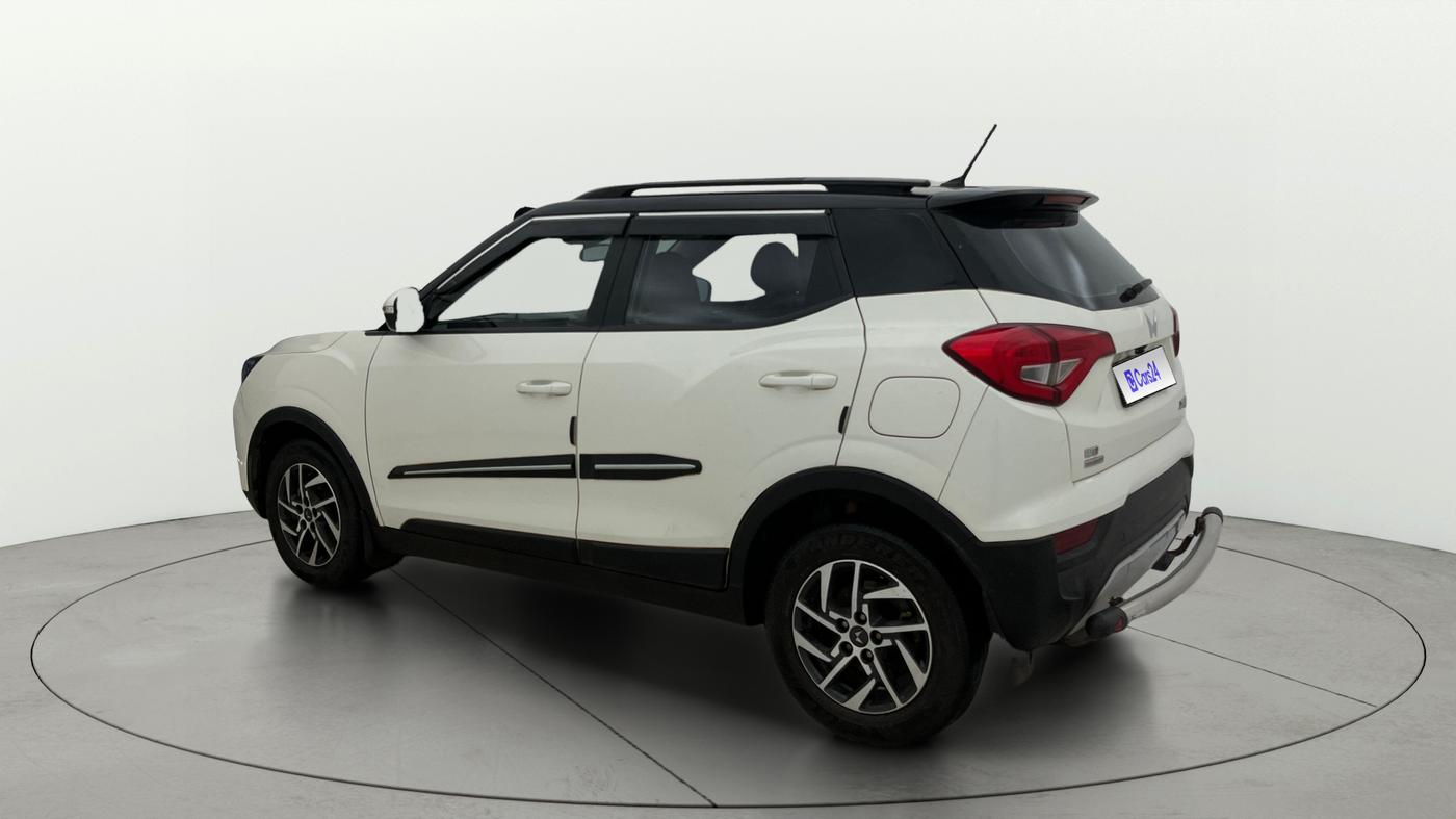 2023 Mahindra XUV300 W8 (O) 1.5 DIESEL AMT, Diesel, Automatic, 65,618 km, Left Back Diagonal