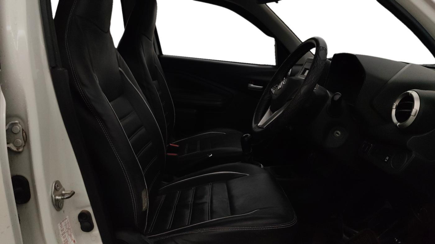 2022 Maruti Celerio ZXI, Petrol, Manual, 44,288 km, Right Side Front Door Cabin