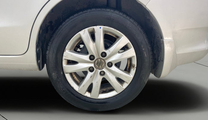 2018 Maruti Ertiga ZXI, CNG, Manual, 61,743 km, Left Rear Wheel