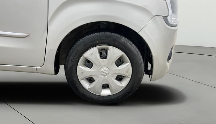 2021 Maruti New Wagon-R VXI (O) 1.0, Petrol, Manual, 50,016 km, Right Front Wheel