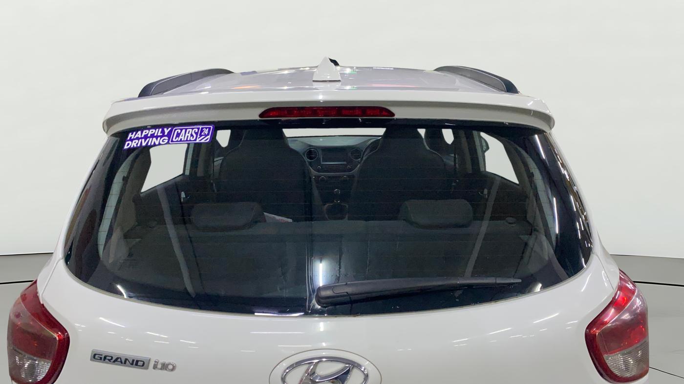 2018 Hyundai Grand i10 ASTA 1.2 KAPPA VTVT, Petrol, Manual, 68,414 km, Rear Windshield