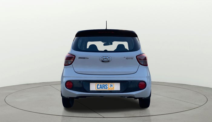 2018 Hyundai Grand i10 SPORTZ 1.2 KAPPA VTVT DUAL TONE, Petrol, Manual, 1,19,801 km, Back/Rear