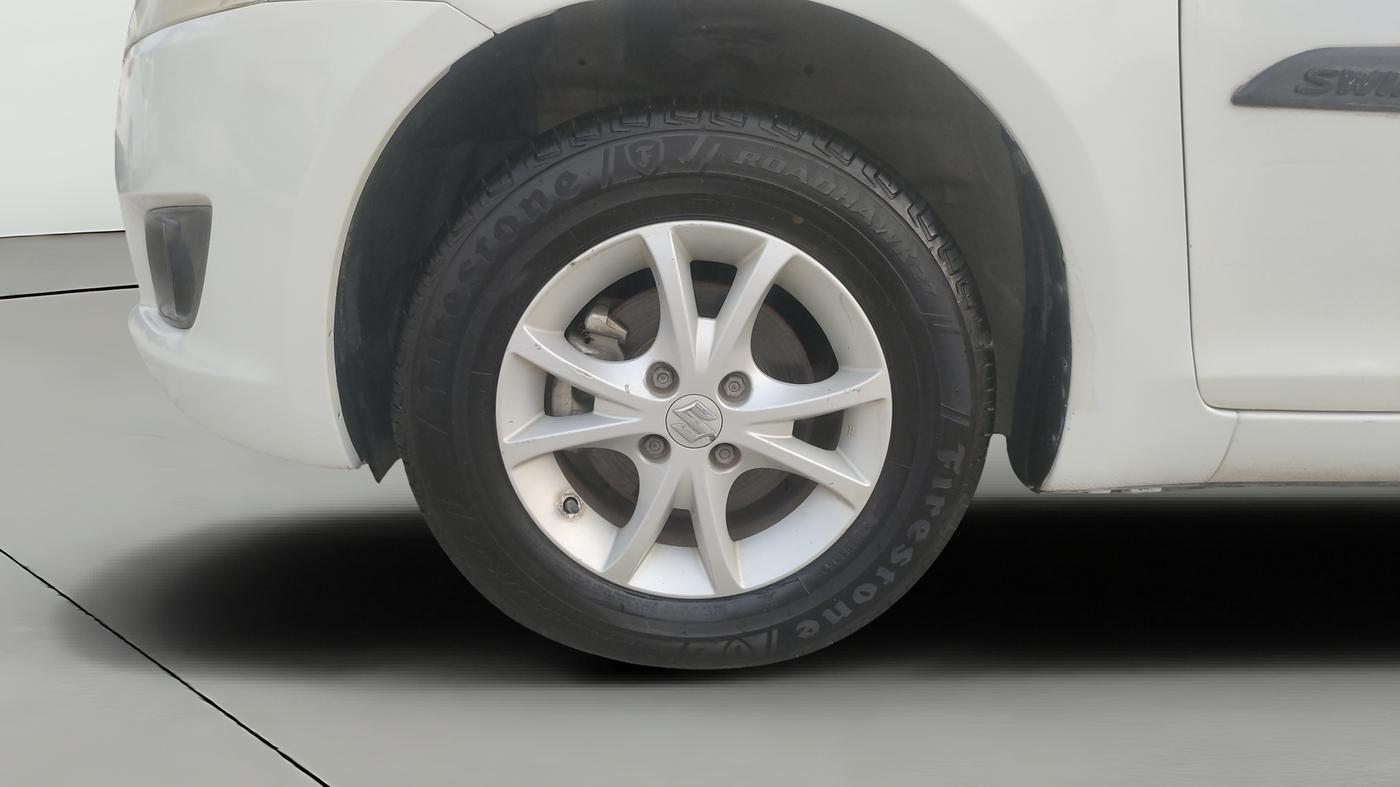 2014 Maruti Swift VXI, Petrol, Manual, 95,449 km, Left Front Wheel